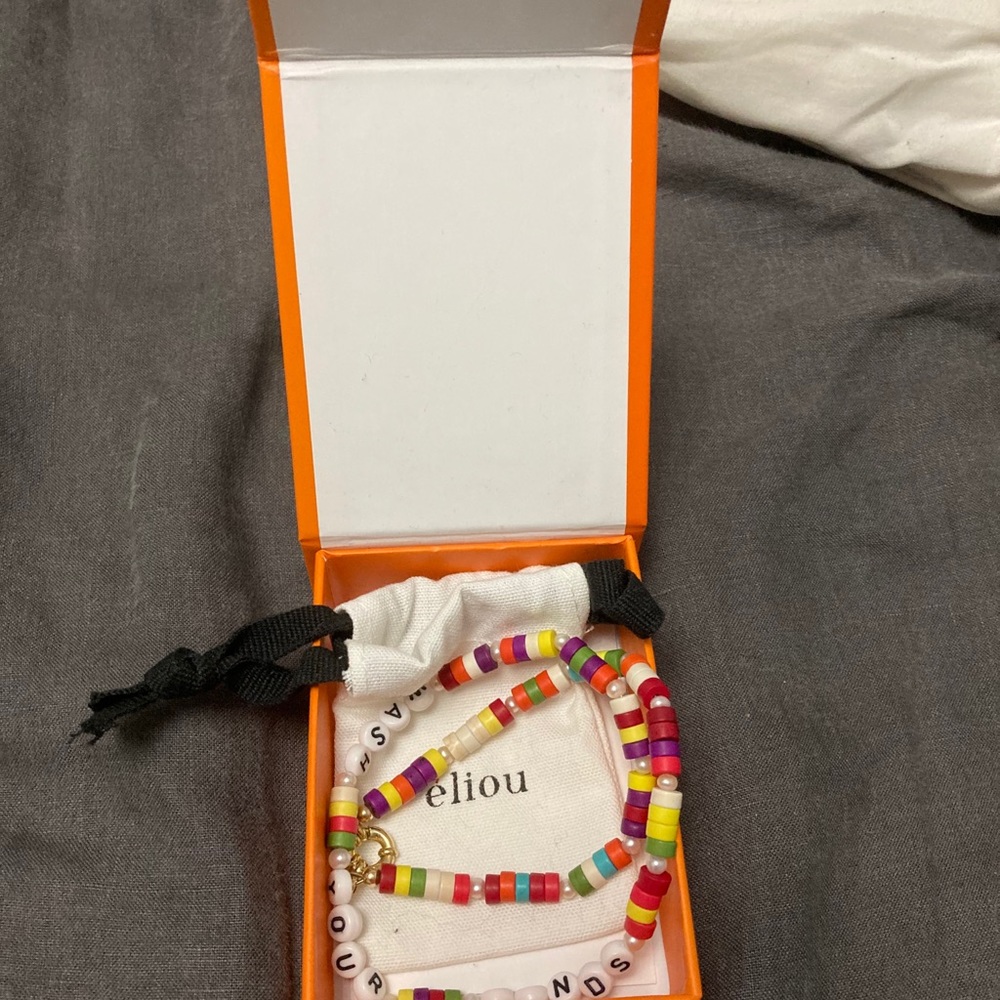 BNWB Eliou necklace